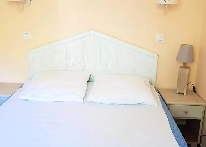 شقة Moderne A Saint-raphael Avec Piscine Partagee Saint-Raphaël